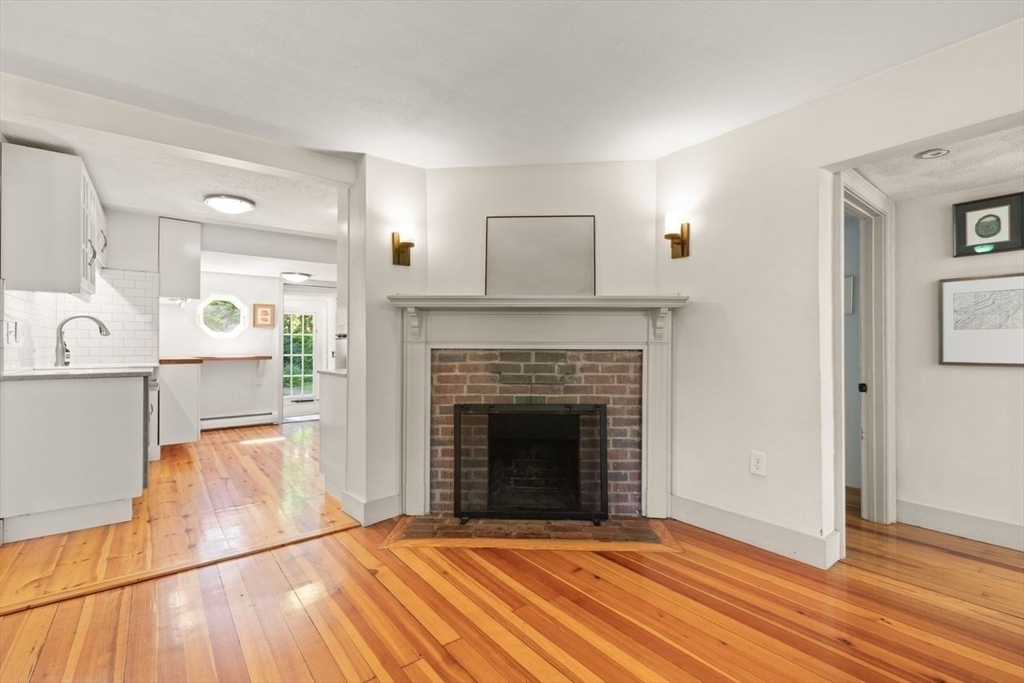 9 Harding Street Sharon, MA 02067 - Photo 9 of 37 Gallery Image 9