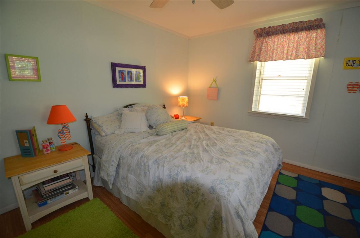 746 South Alexander Road Seneca, SC 29678 - Photo 9 of 32 Gallery Image 9
