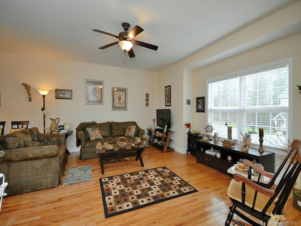 34-20 Union Chapel Road, Unit 20 Weaverville, NC 28787 - Photo 4 of 21