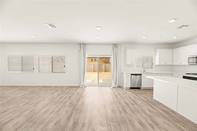 $2,995 | 28357-28357 Cats Claw Drive, Winchester, CA 92596