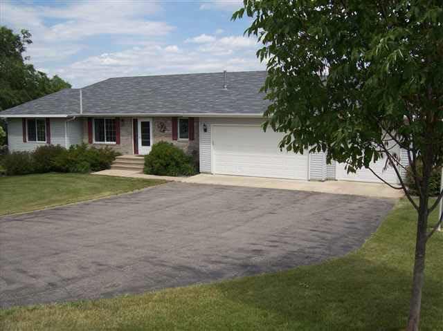 16155 Golfview Road Northeast New London, MN 56273 - Photo 1 of 1 Gallery Image 1
