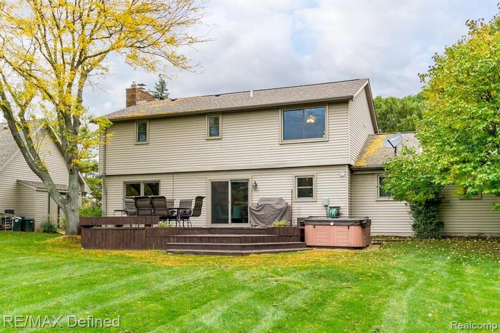 1901 North Fairview Lane Rochester Hills, MI 48306 - Photo 29 of 33