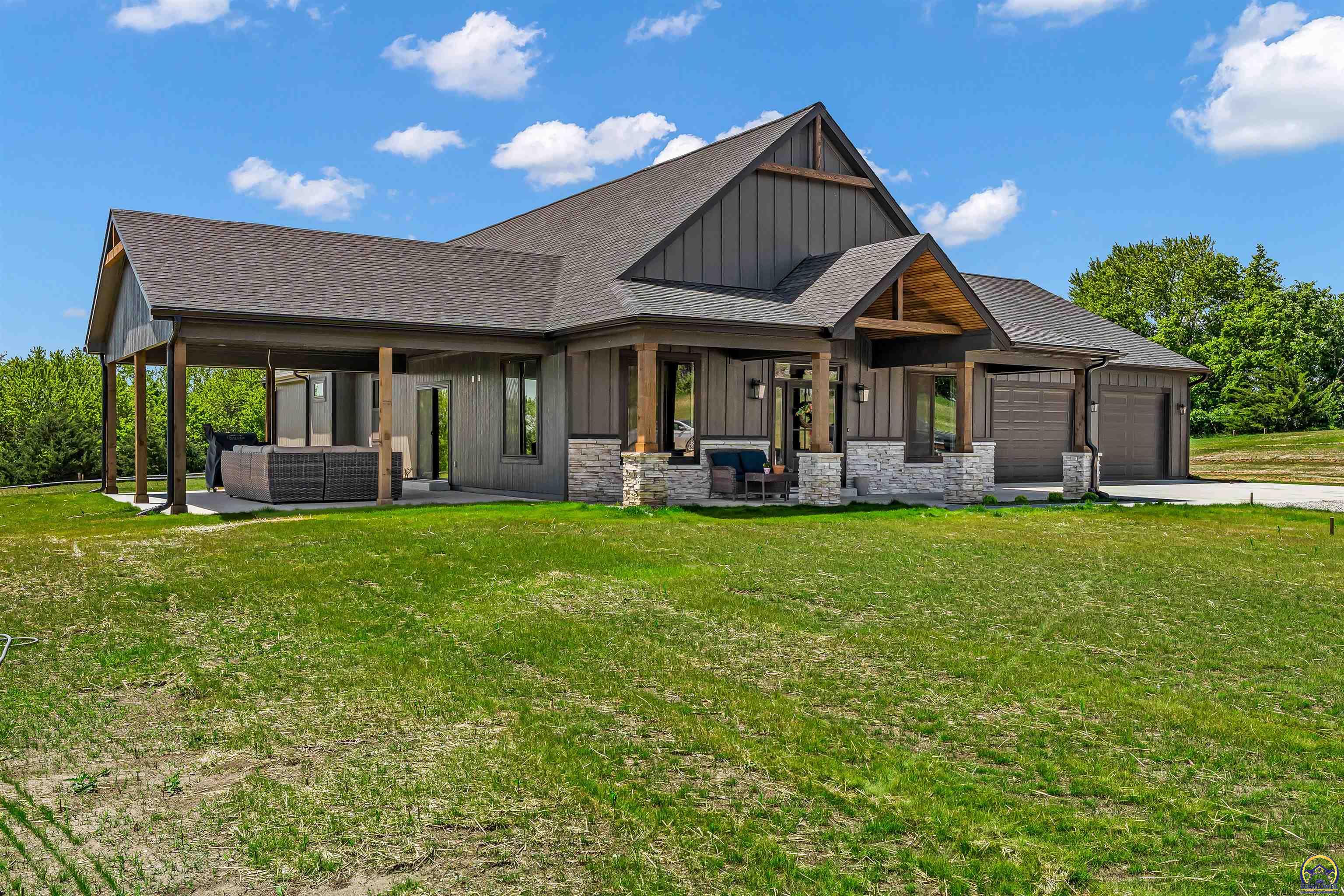 18597 190th Road Denison, KS 66419 - Photo 6 of 49