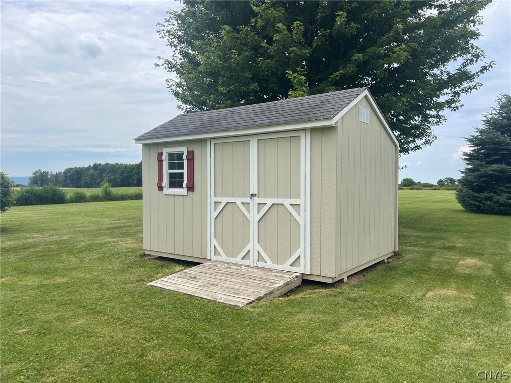 4825 Beacon Light Road Verona, NY 13421 - Photo 8 of 36 Storage shed