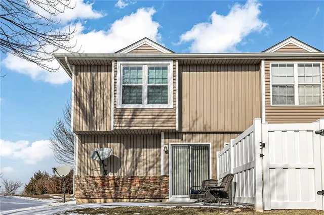 $260,000 | 21084 Millridge Street, Spring Hill, KS 66083