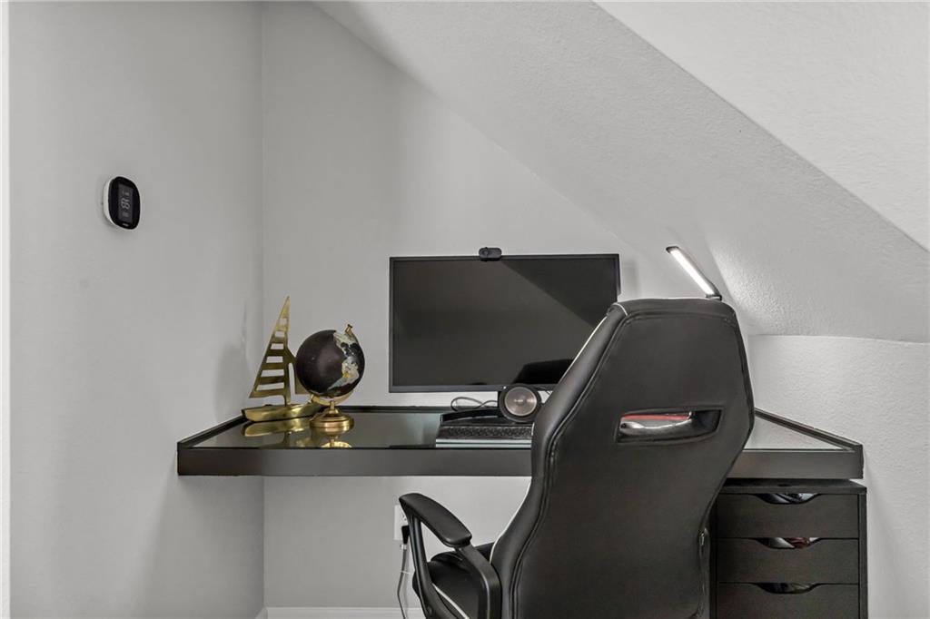 21084 Millridge Street Spring Hill, KS 66083 - Photo 8 of 30