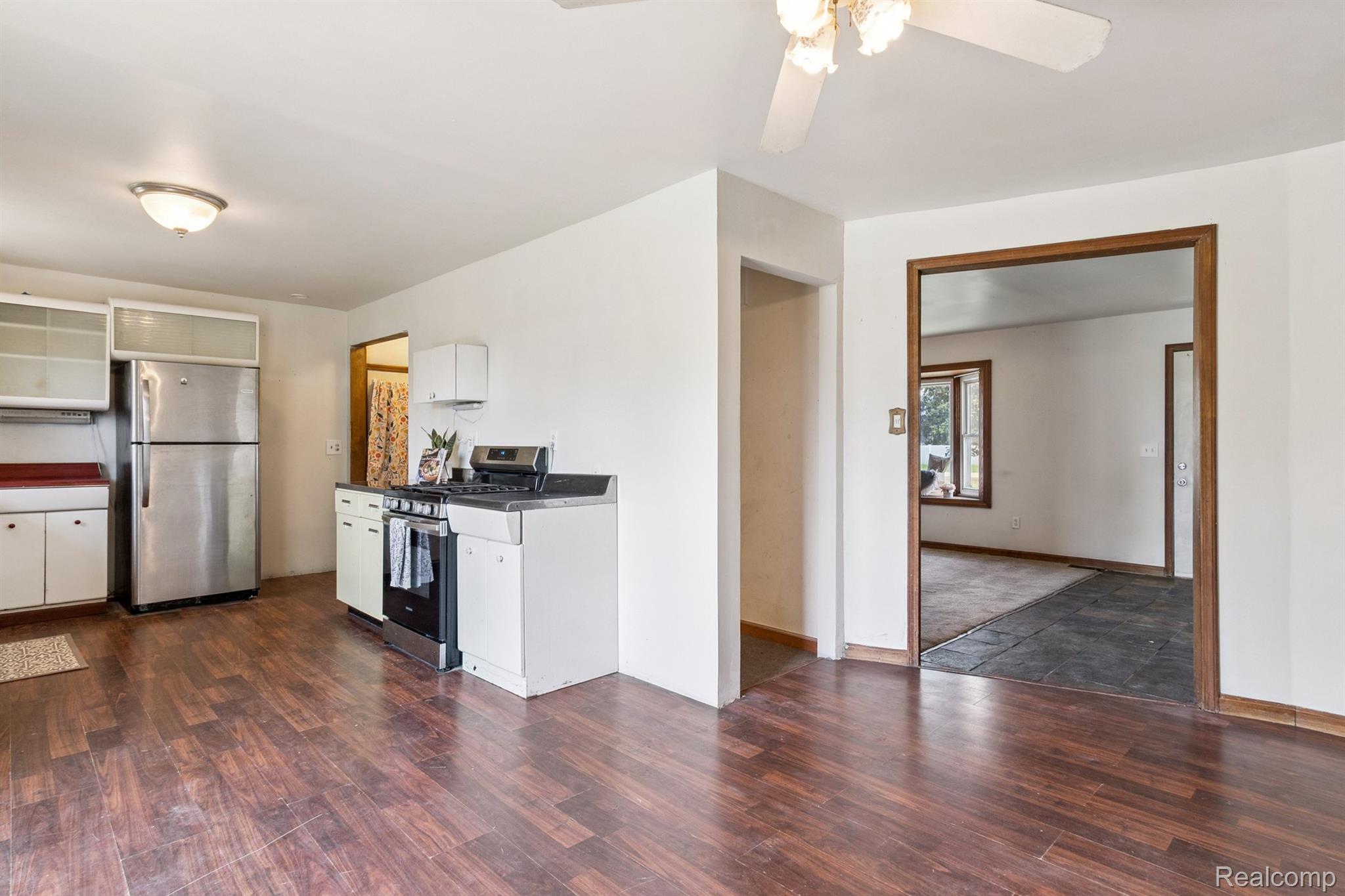 1100 Ridge Road South Canton, MI 48188 - Photo 14 of 51 Kitchen