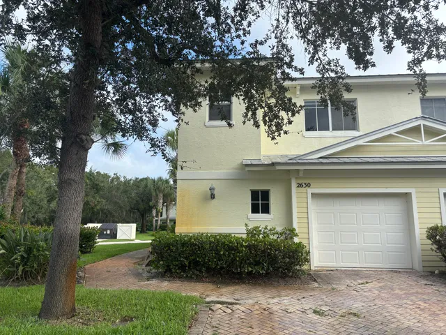 $2,150 | 2630 Creekside Drive, Fort Pierce, FL 34981
