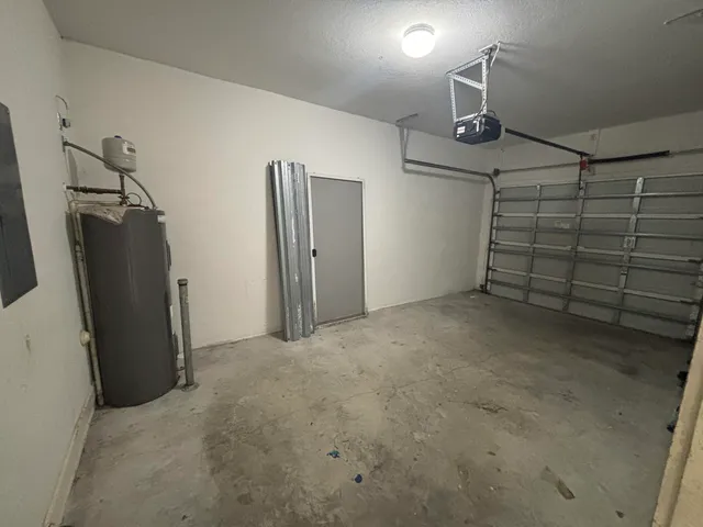 $2,150 | 2630 Creekside Drive, Fort Pierce, FL 34981