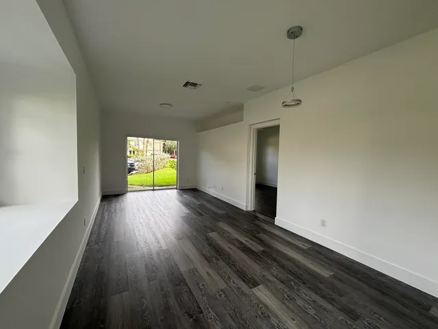 $2,150 | 2630 Creekside Drive, Fort Pierce, FL 34981