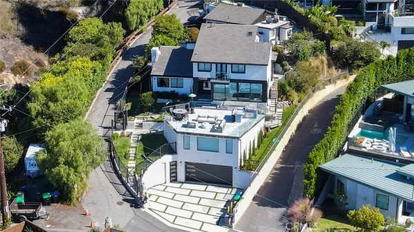 $5,450,000 | 31502 Mar Vista Avenue, Laguna Beach, CA 92651