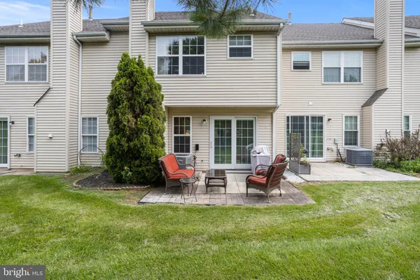 $2,600 | 2302 Harvard Drive, North Wales, PA 19454
