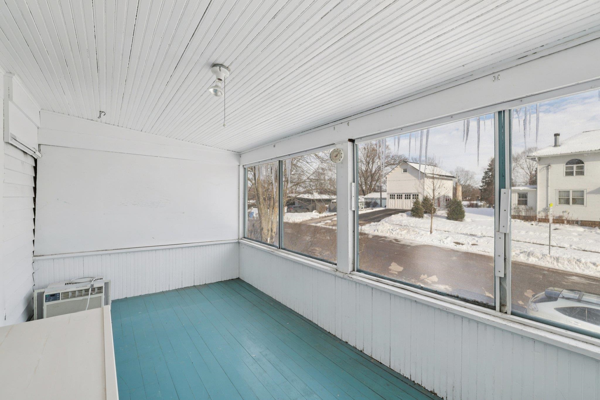 733 5th Street Baraboo, WI 53913 - Photo 36 of 48