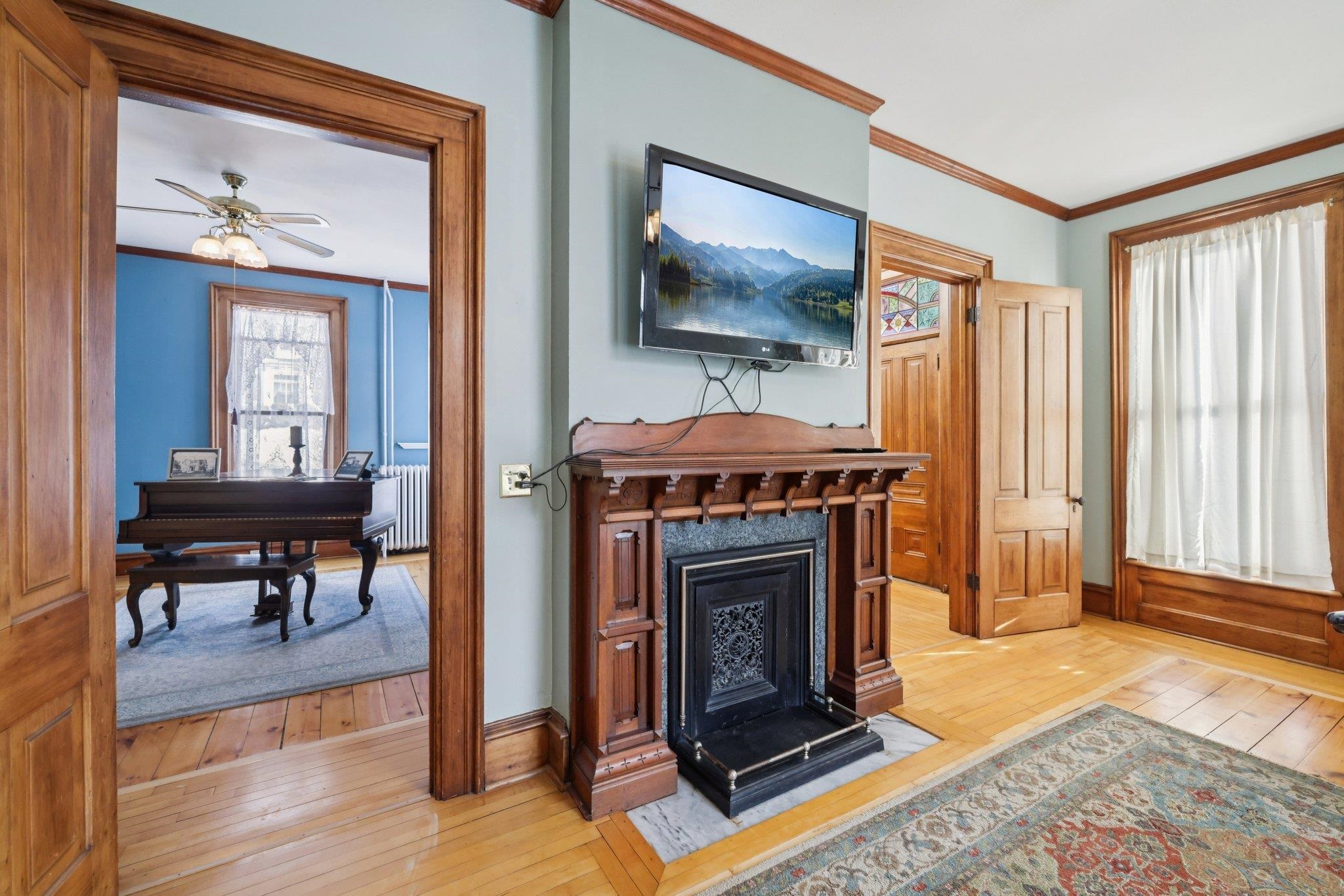 733 5th Street Baraboo, WI 53913 - Photo 6 of 48