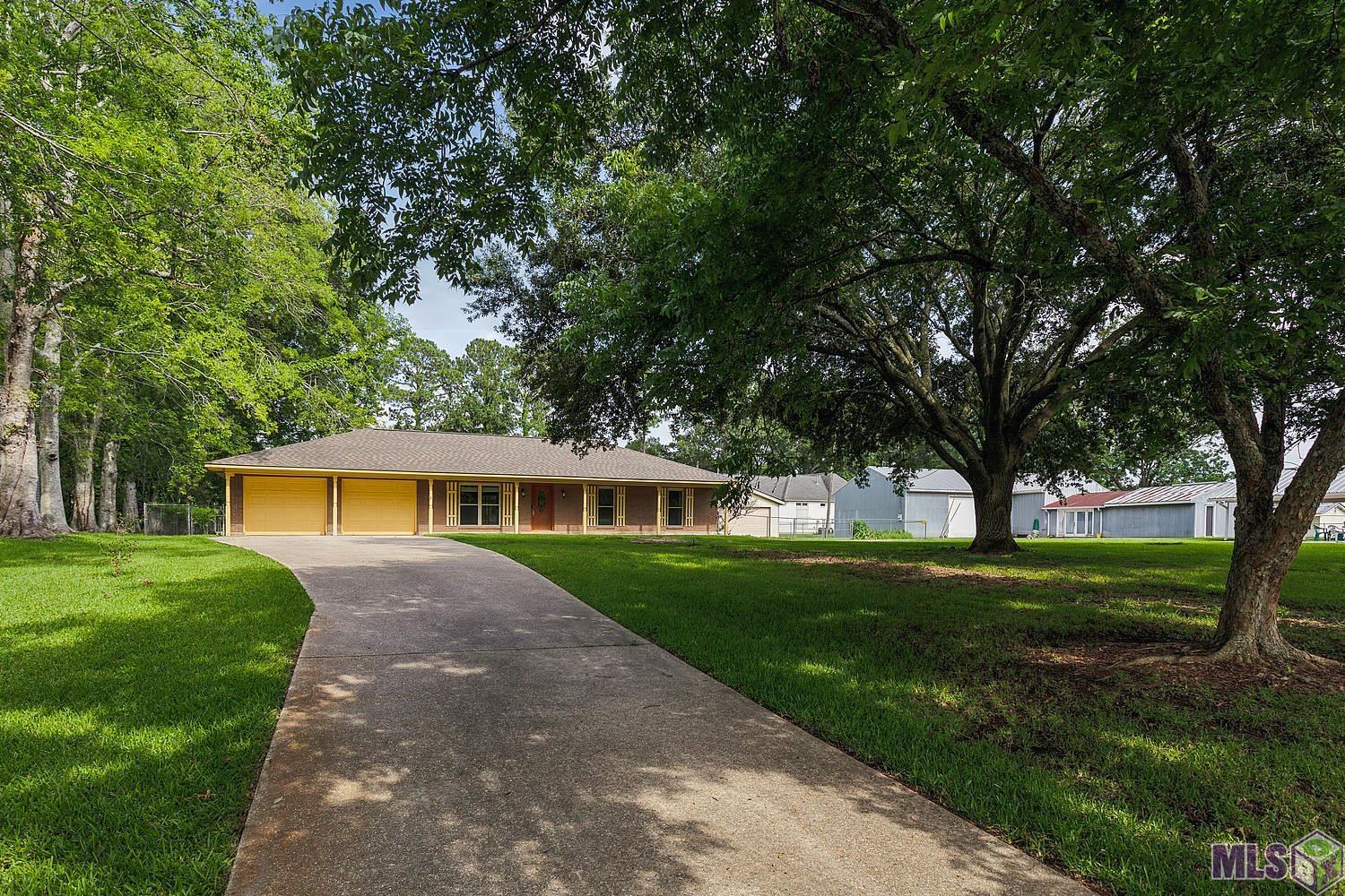 14158 Bluff Road Prairieville, LA 70769 - Photo 2 of 22 Gallery Image 2