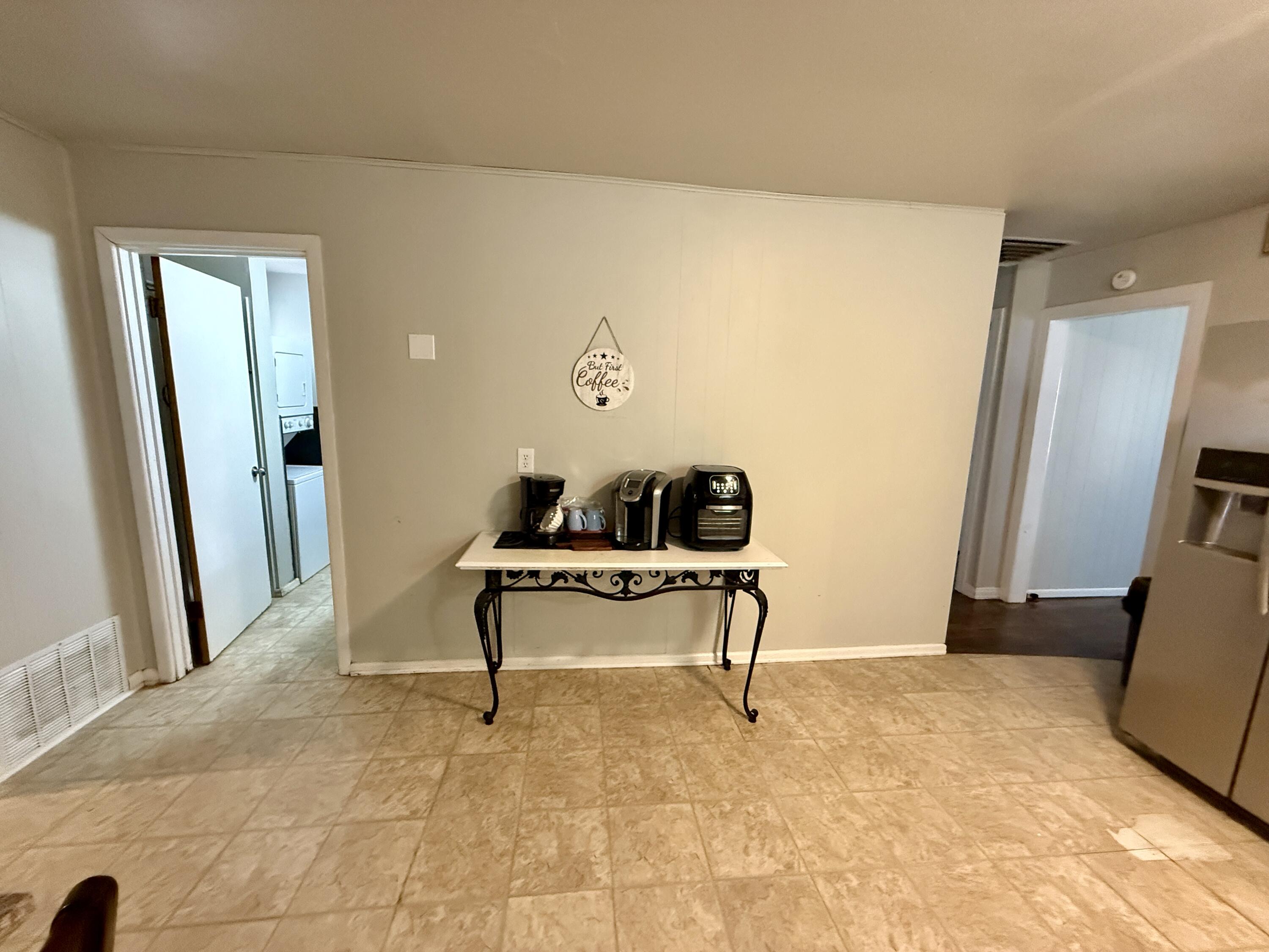 2214 40th Street Lubbock, TX 79412 - Photo 24 of 58 a view of workspace