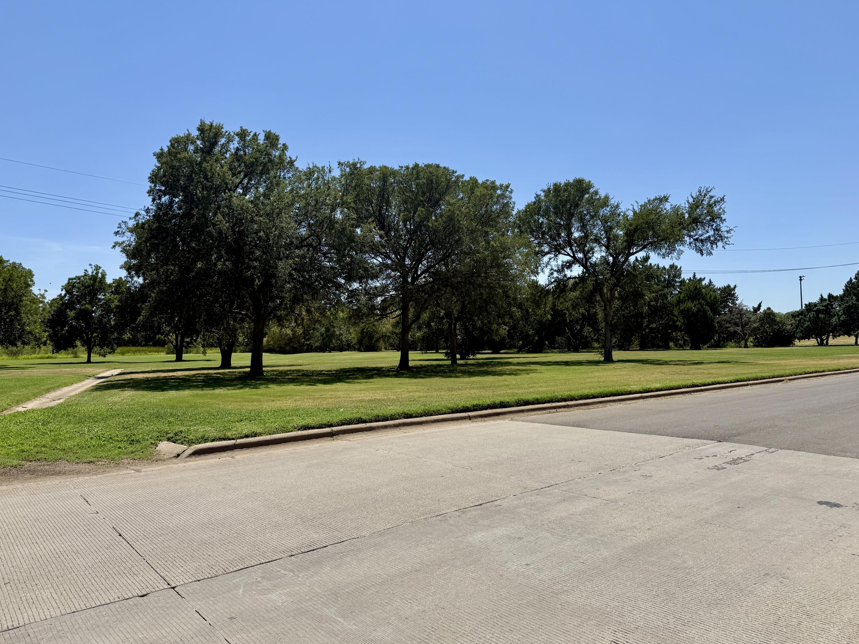 2214 40th Street Lubbock, TX 79412 - Photo 57 of 58 a view of a park