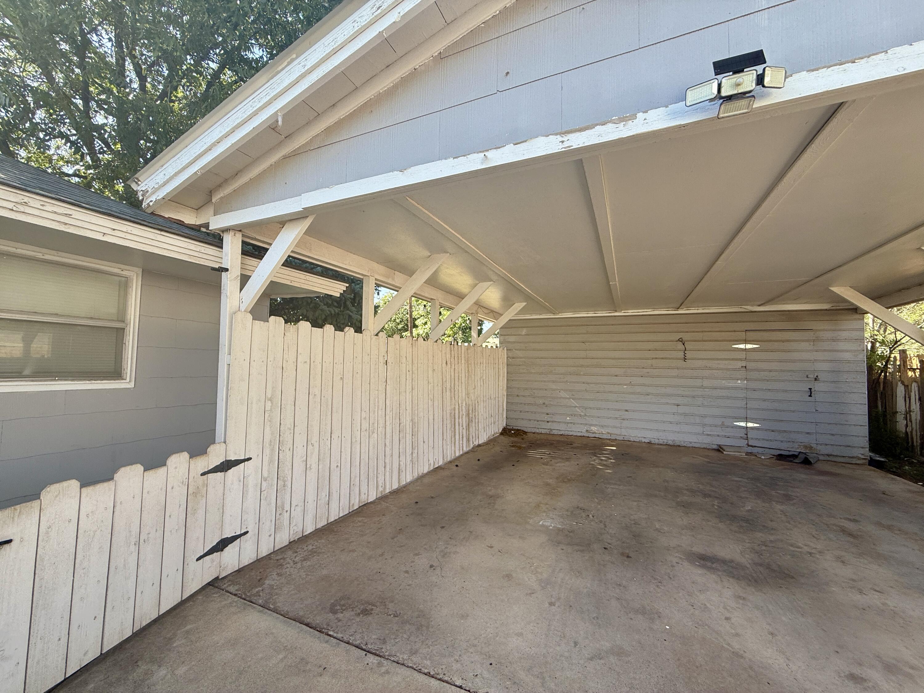 2214 40th Street Lubbock, TX 79412 - Photo 9 of 58 IMG_5125