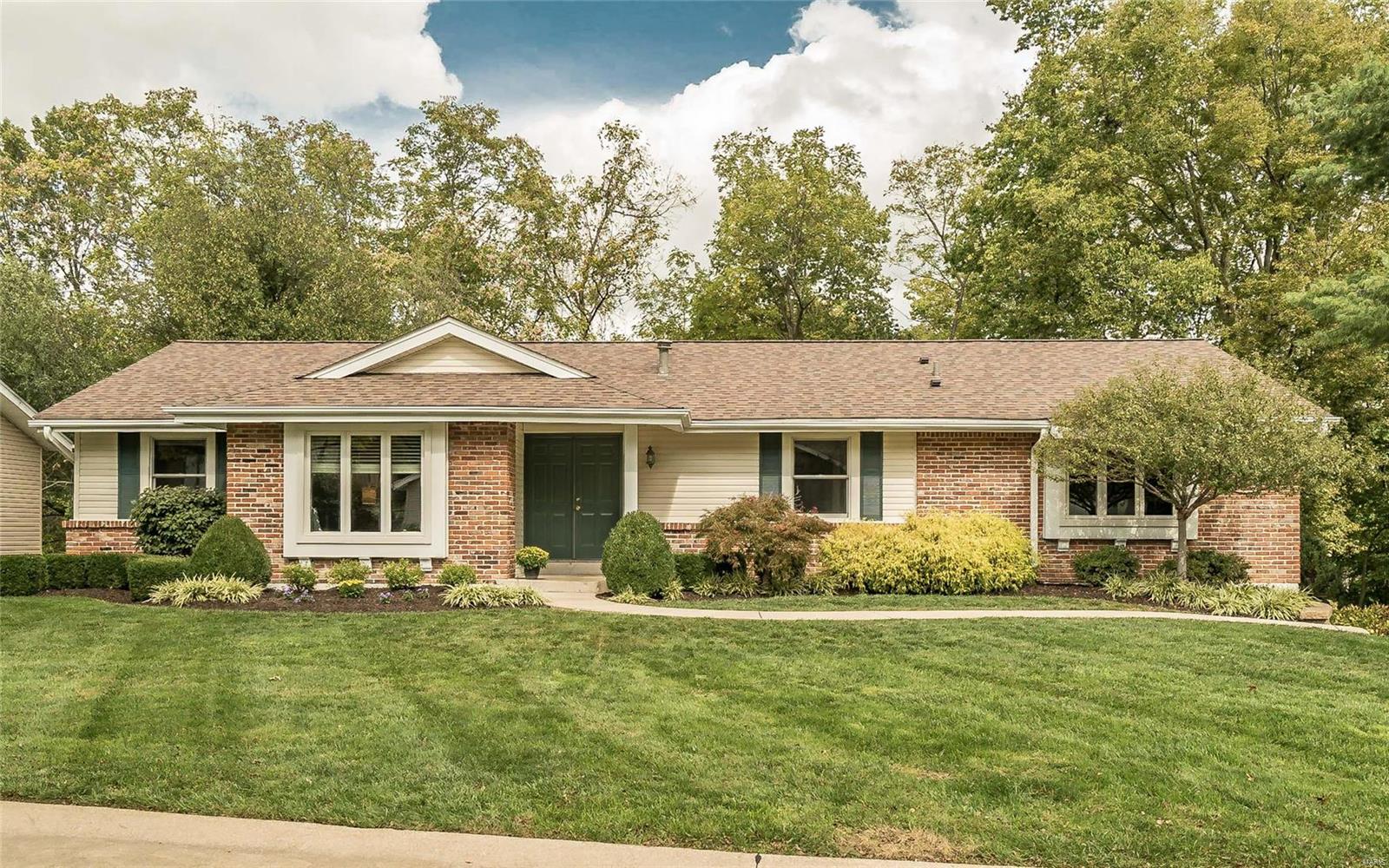 15433 Clover Ridge Drive Chesterfield, MO 63017 - Photo 1 of 37 Gallery Image 1