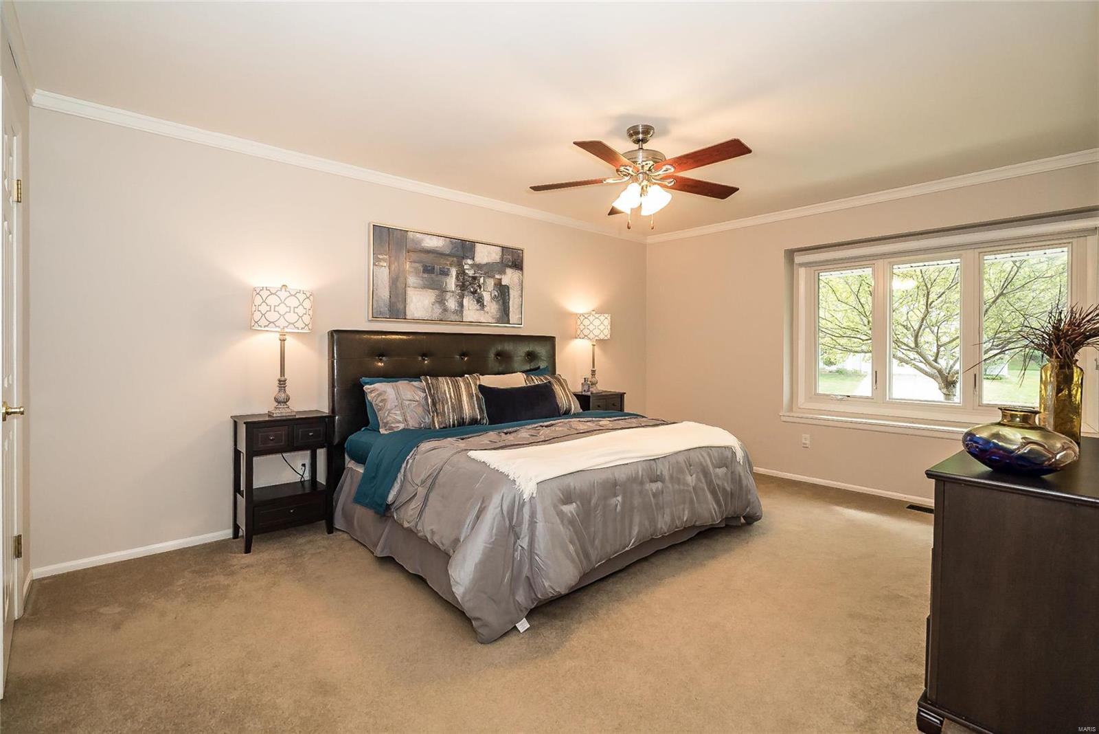 15433 Clover Ridge Drive Chesterfield, MO 63017 - Photo 20 of 37 Gallery Image 20