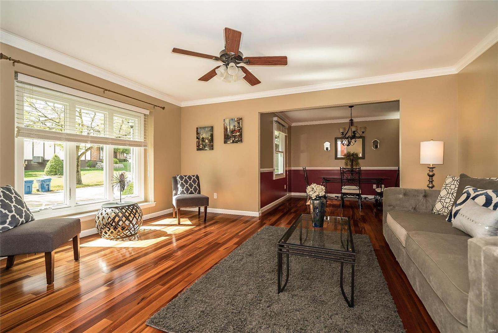 15433 Clover Ridge Drive Chesterfield, MO 63017 - Photo 4 of 37 Gallery Image 4