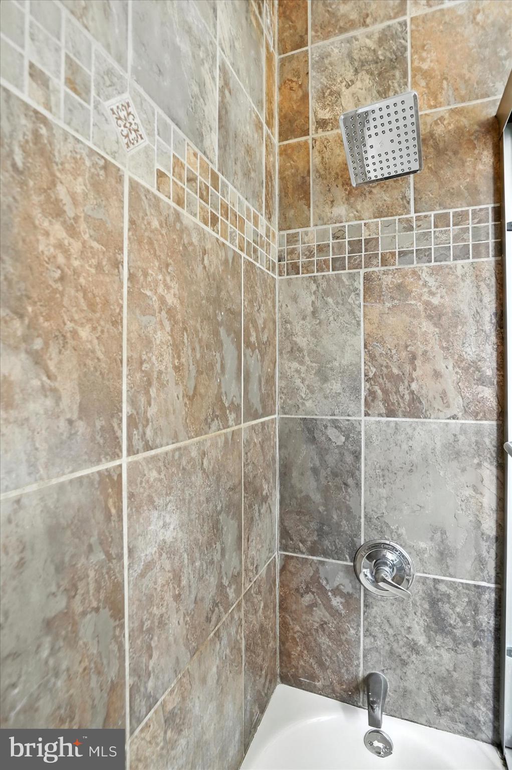416 Mosher Street Baltimore, MD 21217 - Photo 20 of 38 a bathroom with a shower