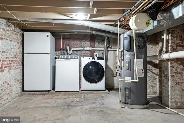 $384,900 | 416 Mosher Street, Baltimore, MD 21217