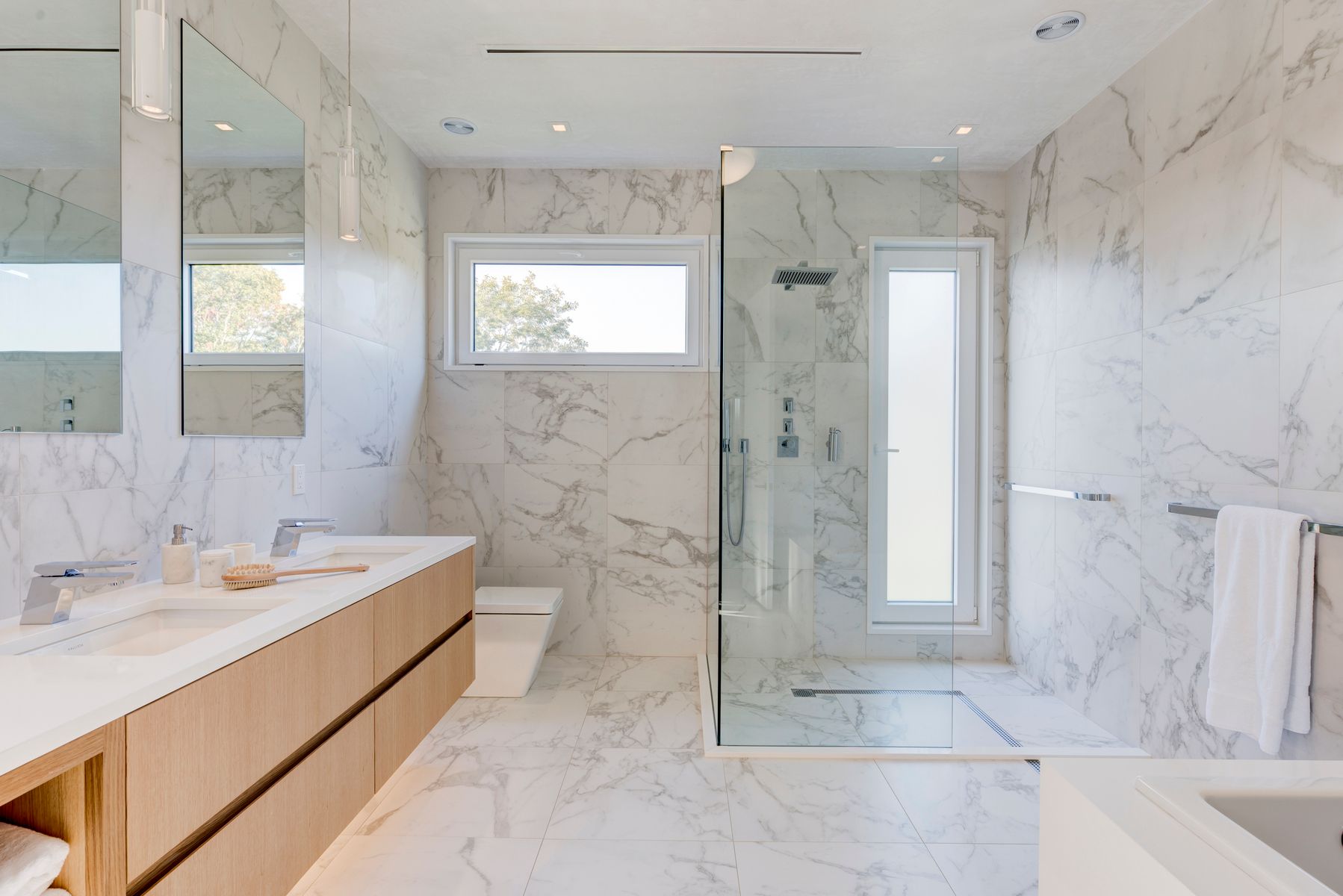 63 Highview Drive Sag Harbor, NY 11963 - Photo 11 of 23