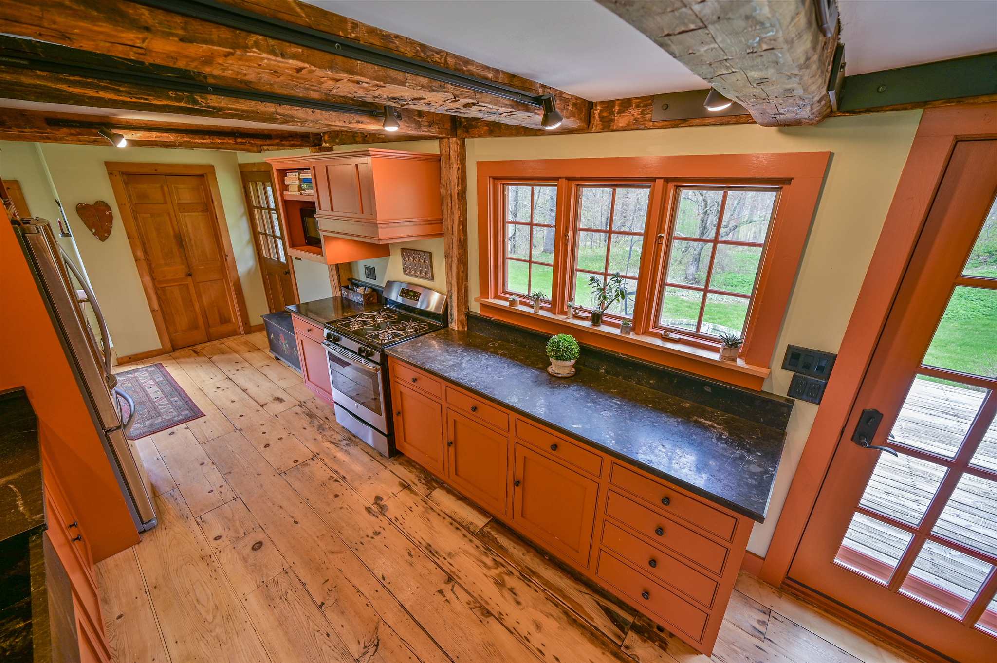 1260 Smith Hill Road Northfield, VT 05663 - Photo 21 of 40