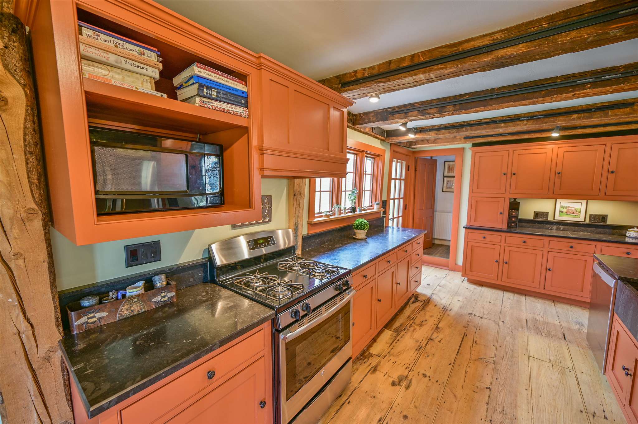1260 Smith Hill Road Northfield, VT 05663 - Photo 22 of 40