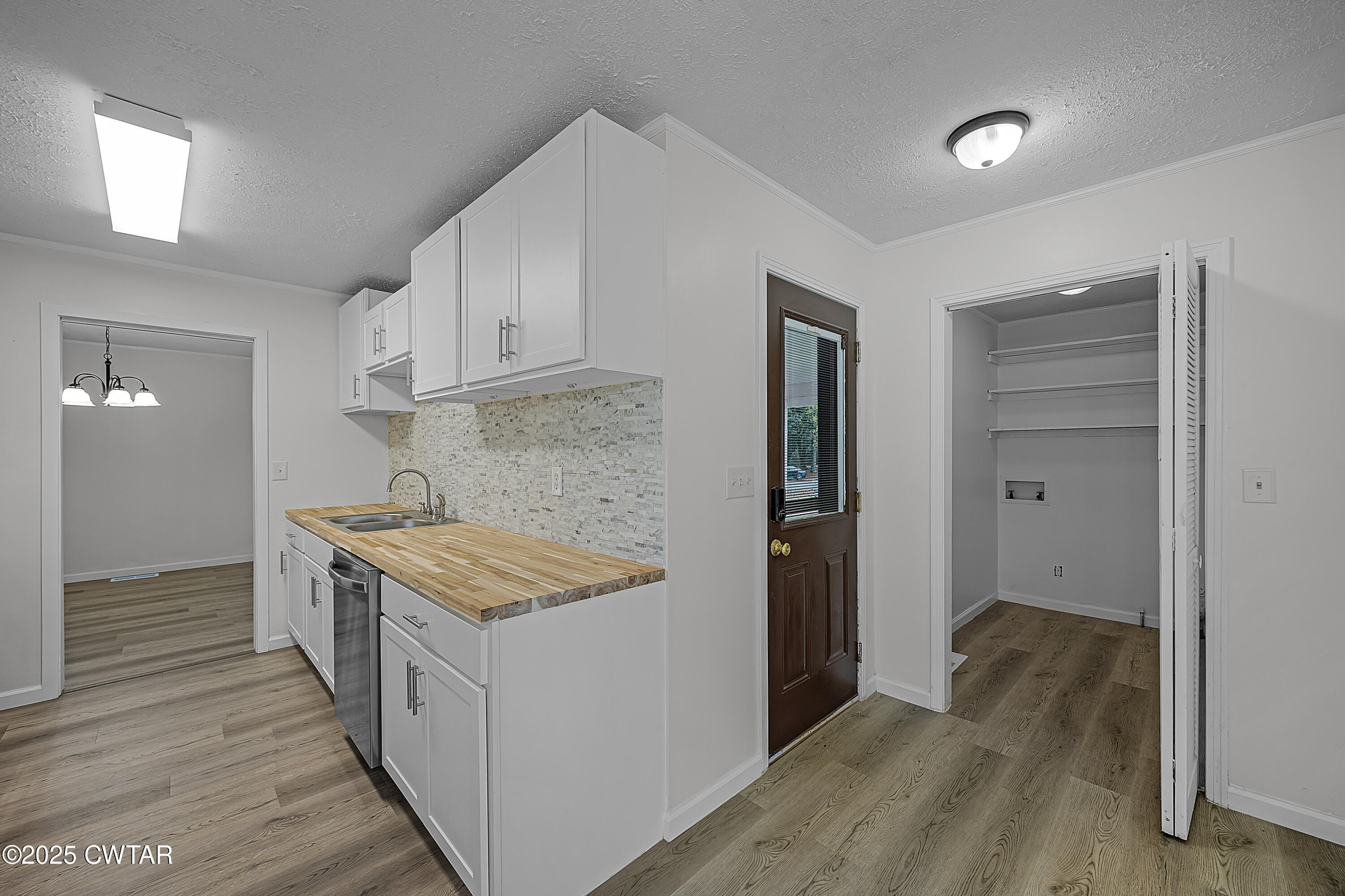 157 Commanche Trail Jackson, TN 38305 - Photo 4 of 17 DG2A8907