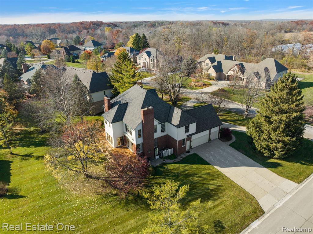 4114 Oak Tree Circle Rochester, MI 48306 - Photo 8 of 40