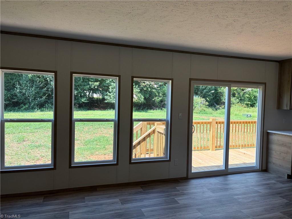125 Luffman Road Ronda, NC 28670 - Photo 6 of 17 Gallery Image 6