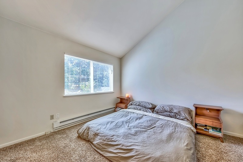 10144 Columbine Road Truckee, CA 96161 - Photo 9 of 13 Gallery Image 9