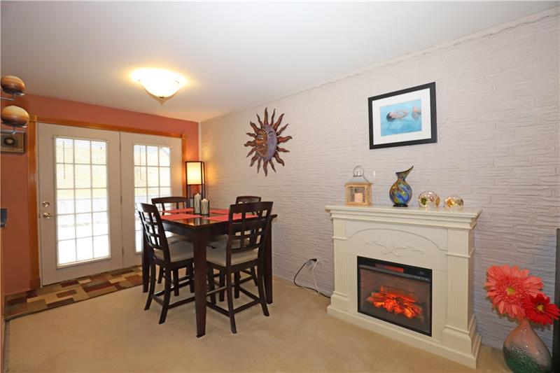 921 Colonial Manor Road North Huntingdon, PA 15642 - Photo 8 of 25 Gallery Image 8