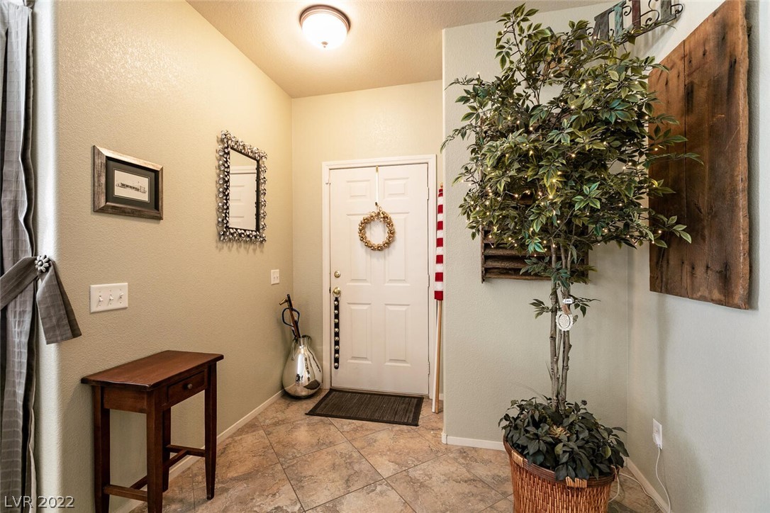 3266 Rushing Waters Place Las Vegas, NV 89135 - Photo 4 of 23