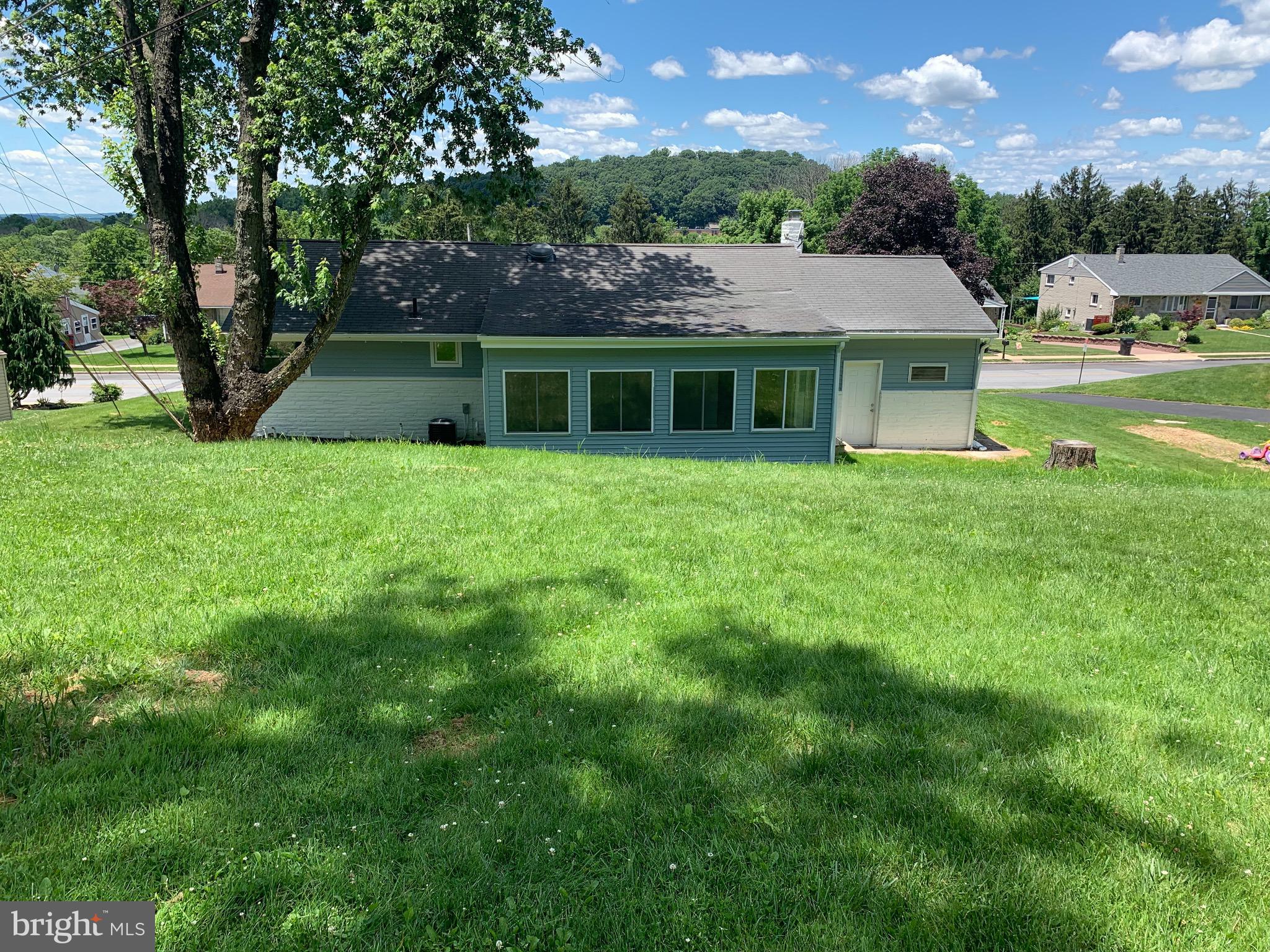 2307 Alsace Road Reading, PA 19604 - Photo 11 of 59