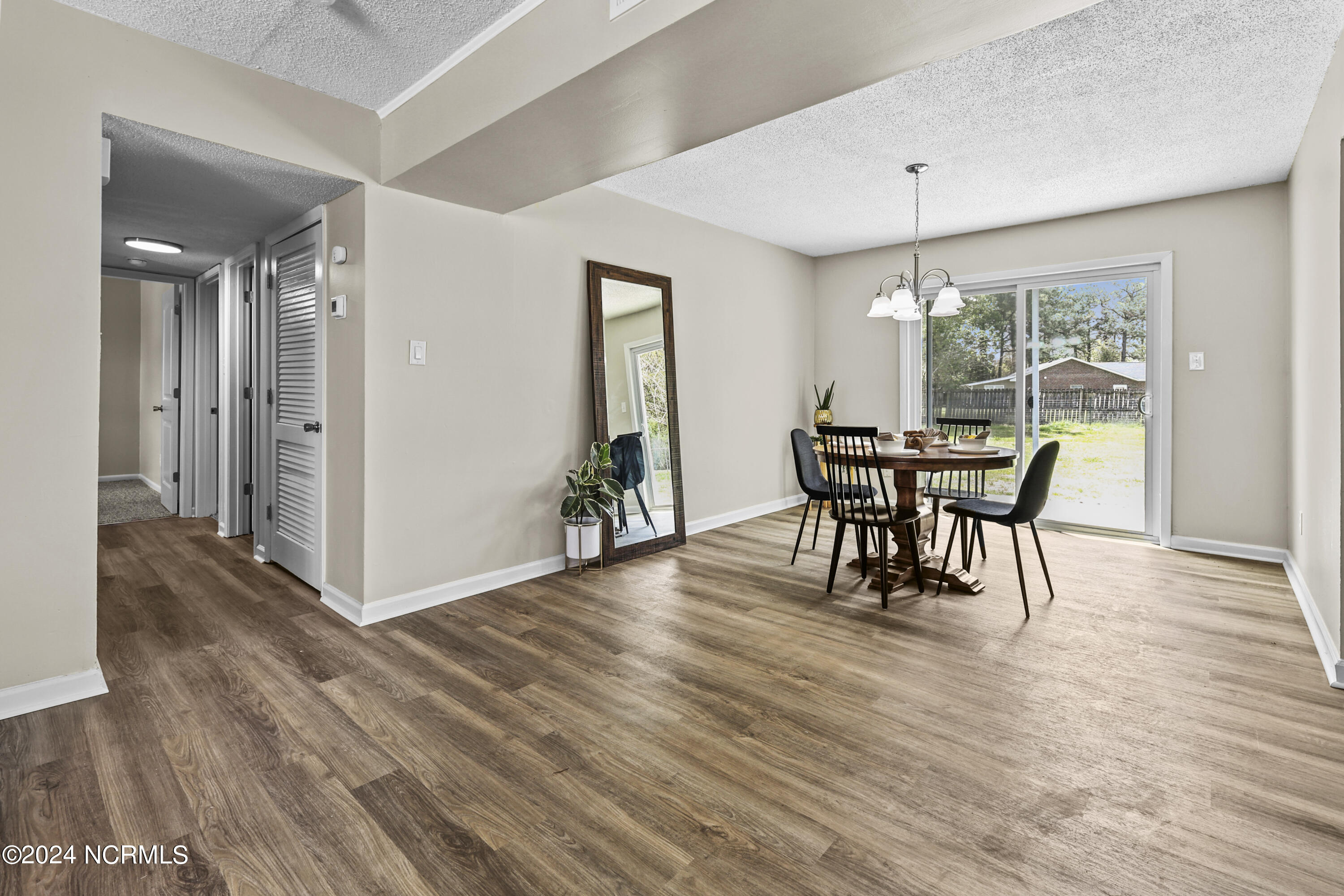 112 Birch Road Jacksonville, NC 28546 - Photo 5 of 19 9-IMG_1206