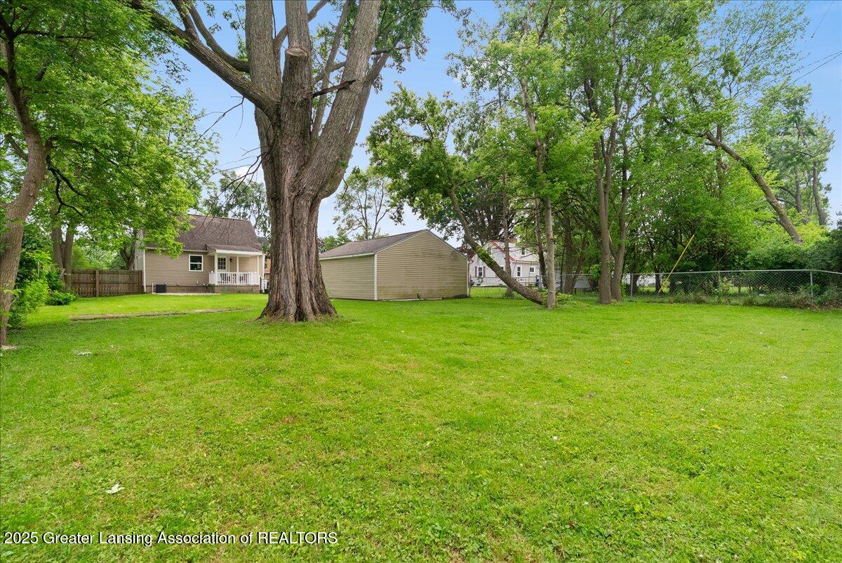 2914 West Holmes Road Lansing, MI 48911 - Photo 26 of 35 11-Media Jett - 11