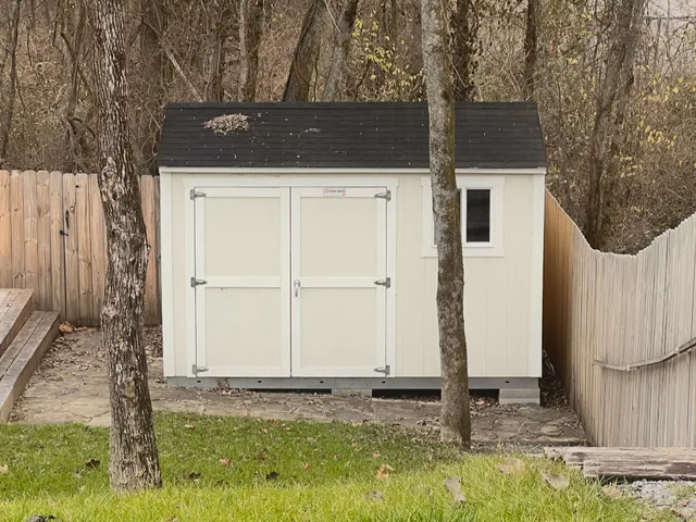 $3,300 | 521 A Basswood Avenue, Nashville, TN 37209