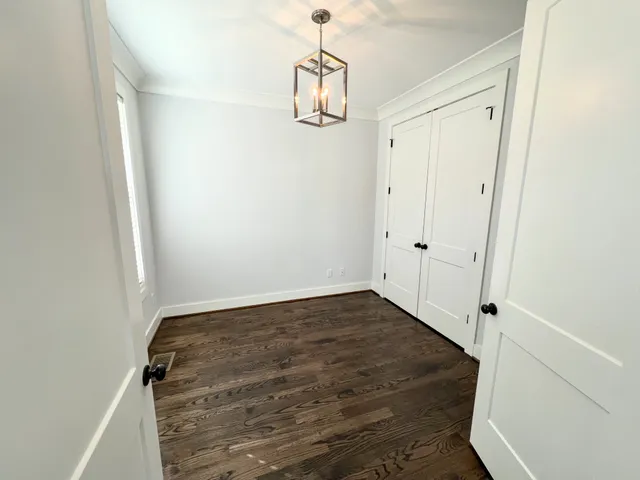 $3,300 | 521 A Basswood Avenue, Nashville, TN 37209