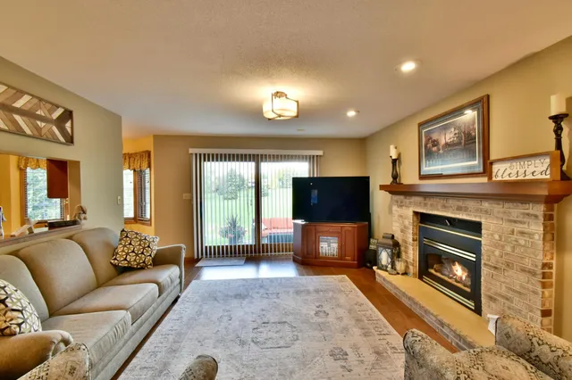 $365,000 | 712 23rd Street Southeast, Willmar, MN 56201