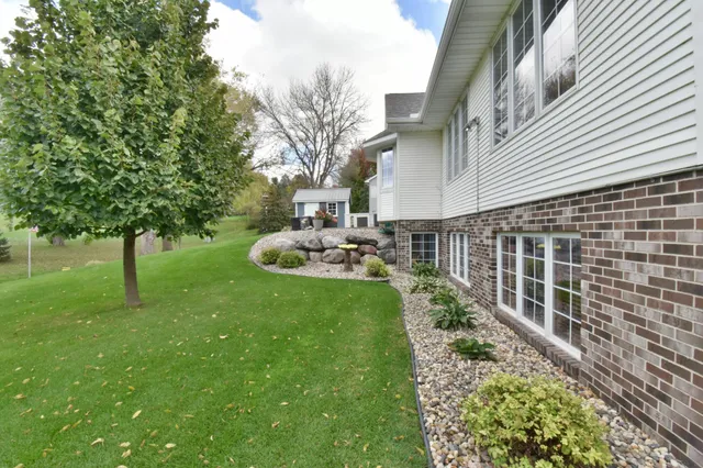 $365,000 | 712 23rd Street Southeast, Willmar, MN 56201