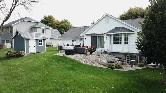 $365,000 | 712 23rd Street Southeast, Willmar, MN 56201