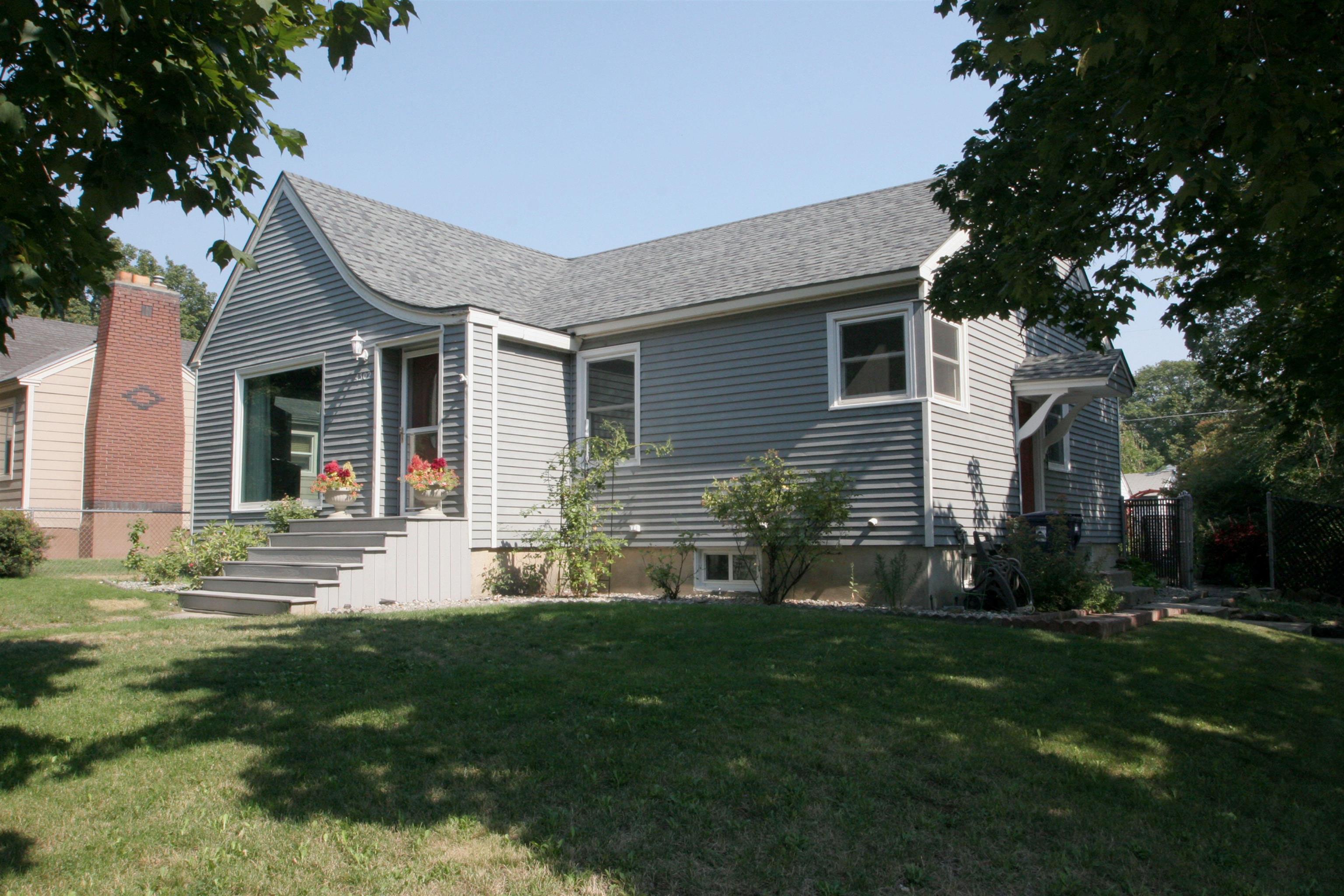 4302 North Cedar Street Spokane, WA 99205 - Photo 1 of 50
