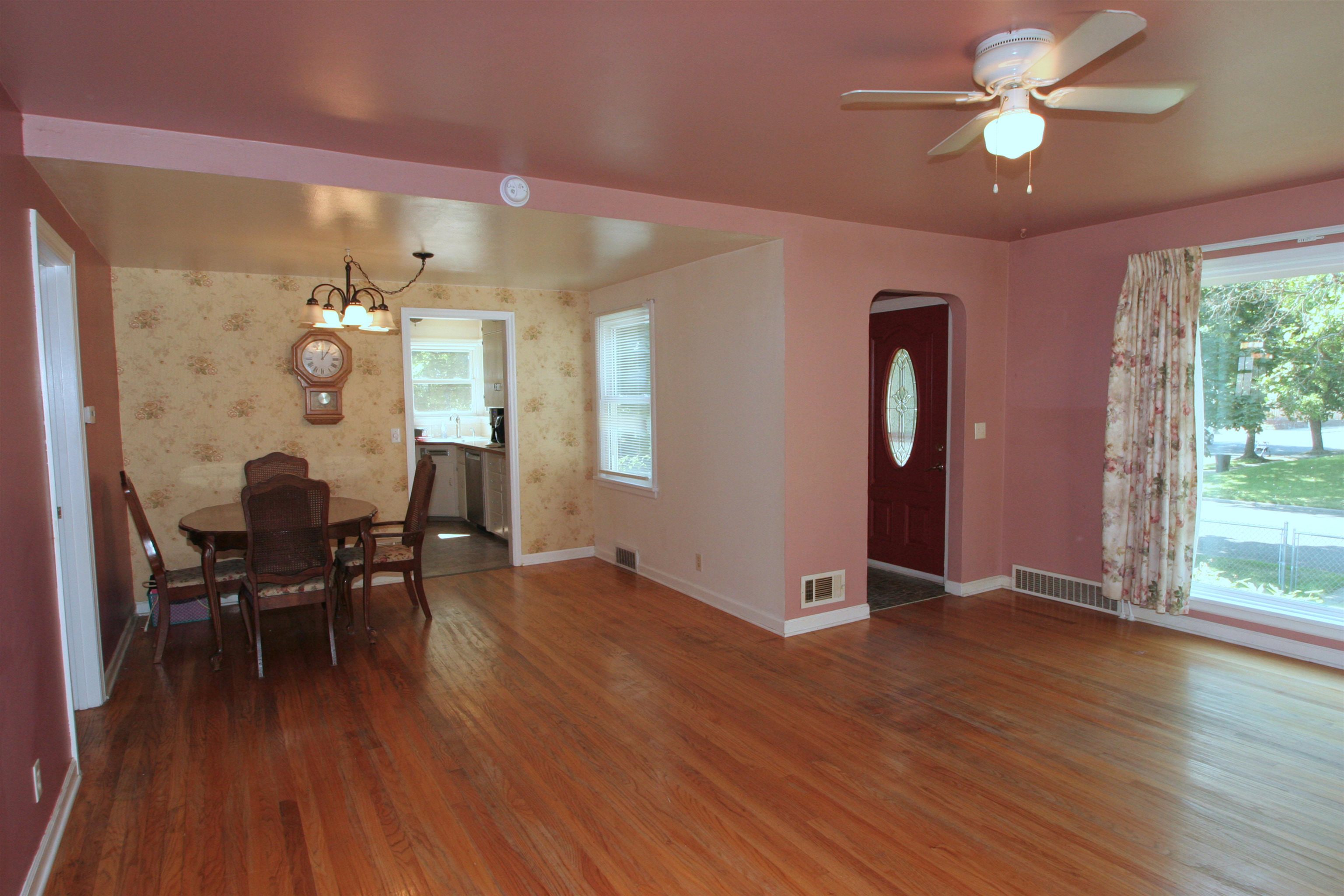 4302 North Cedar Street Spokane, WA 99205 - Photo 5 of 50