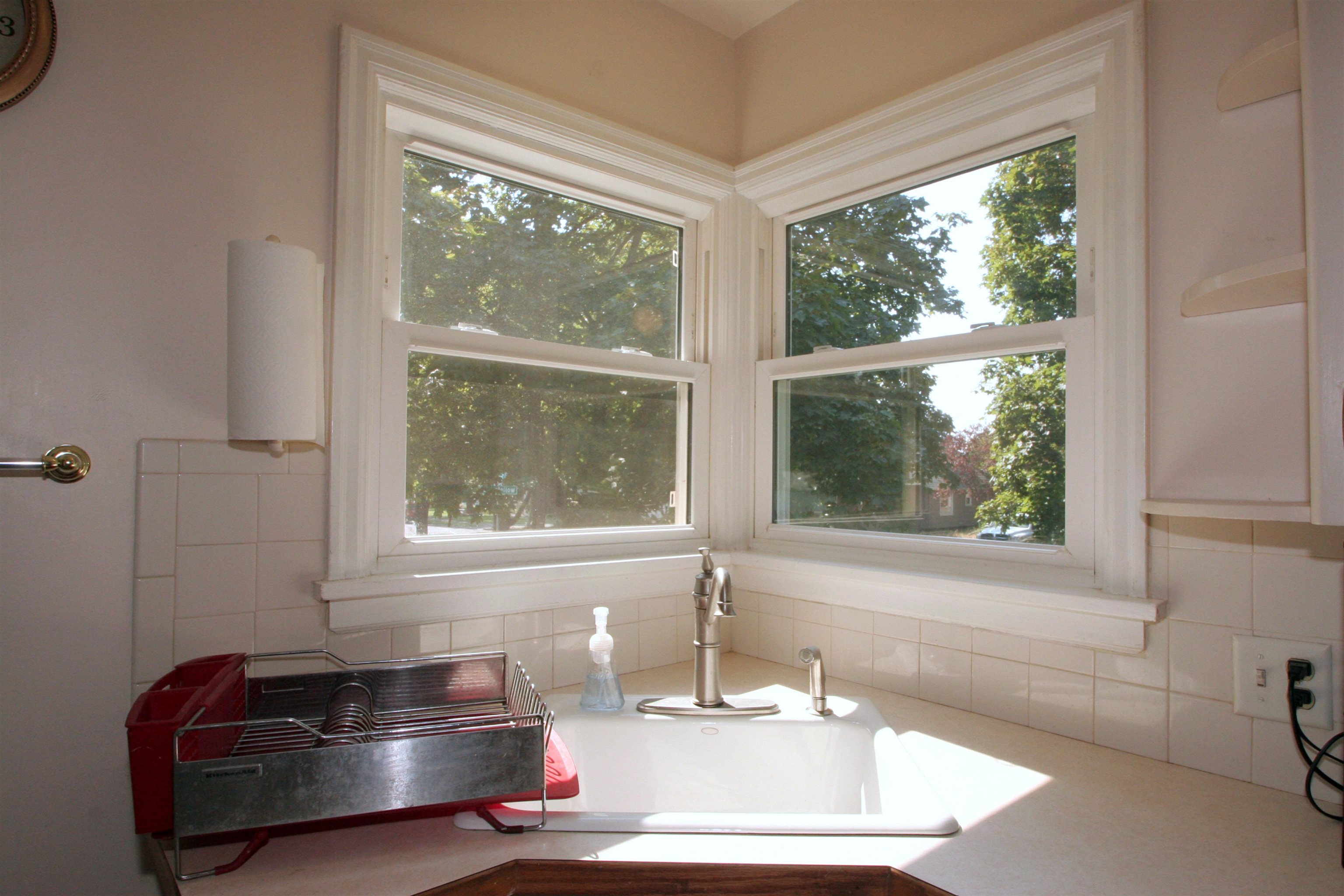 4302 North Cedar Street Spokane, WA 99205 - Photo 10 of 50