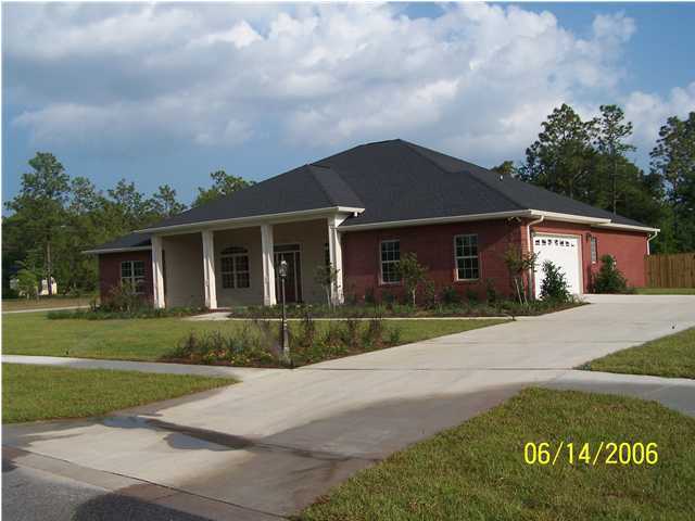 12 A Bell Ridge Drive Crestview, FL 32536 - Photo 2 of 19 Gallery Image 2