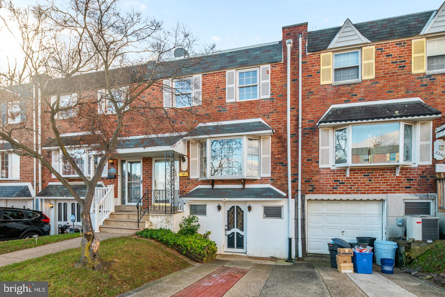 3352 Gurley Road Philadelphia, PA 19154 - Photo 2 of 31