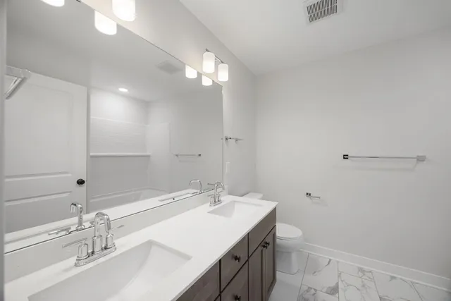 $719,900 | 4814 128th Circle Northeast, Blaine, MN 55449